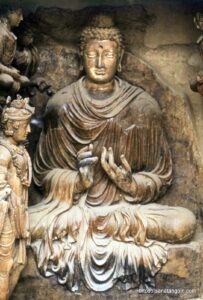 শিব ও বুদ্ধ, Seated Buddha from Tapa Shotor monastery in Hadda, Afghanistan, 2nd century CE